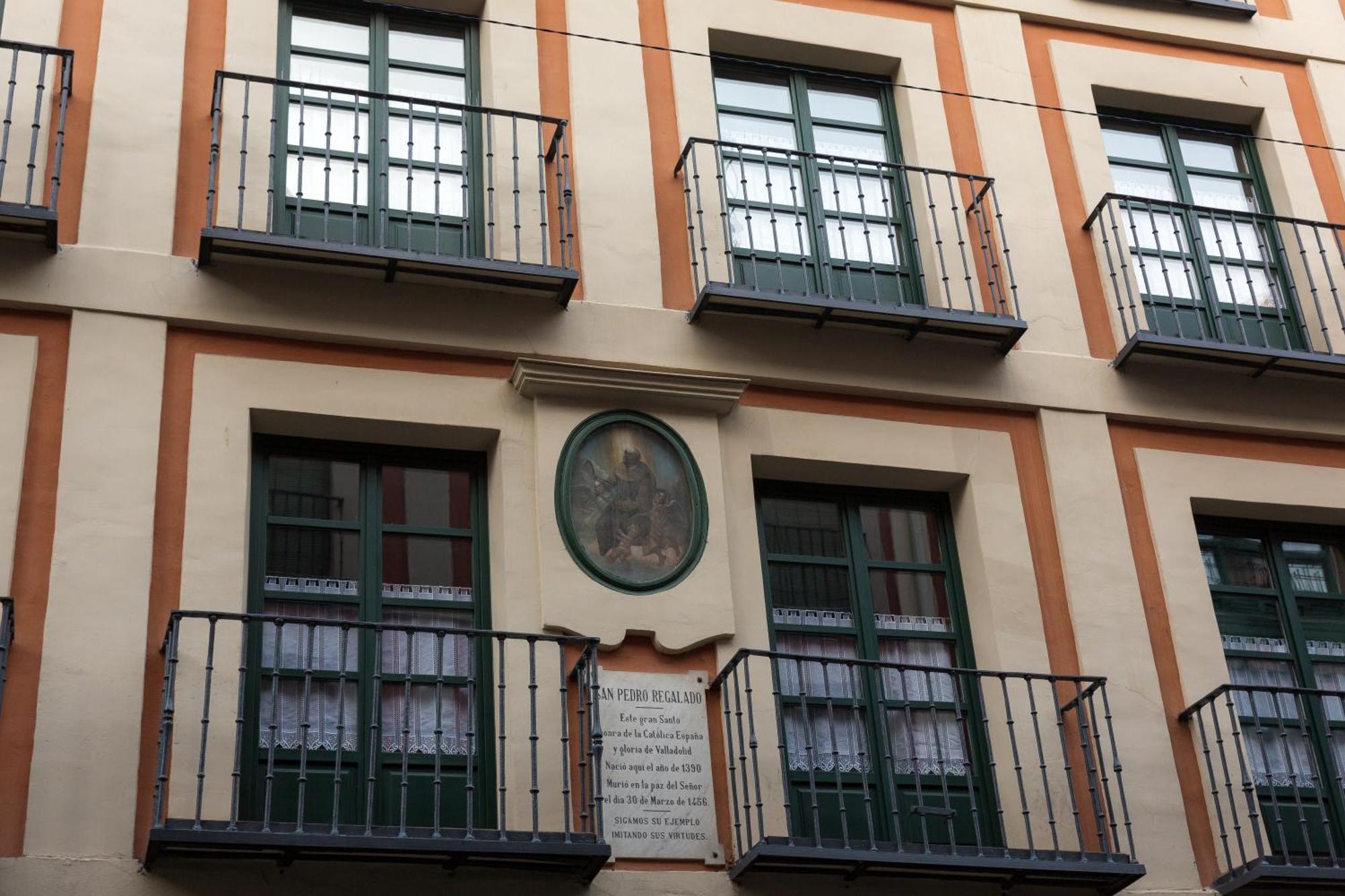 Apartamentos San Pedro Regalado Valladolid Exterior photo