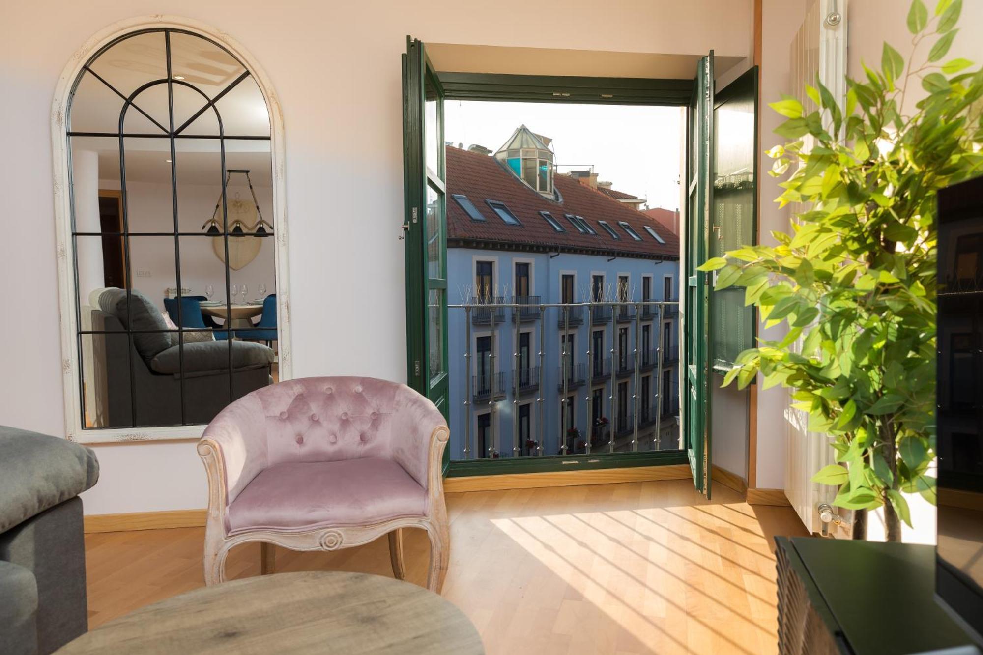 Apartamentos San Pedro Regalado Valladolid Exterior photo