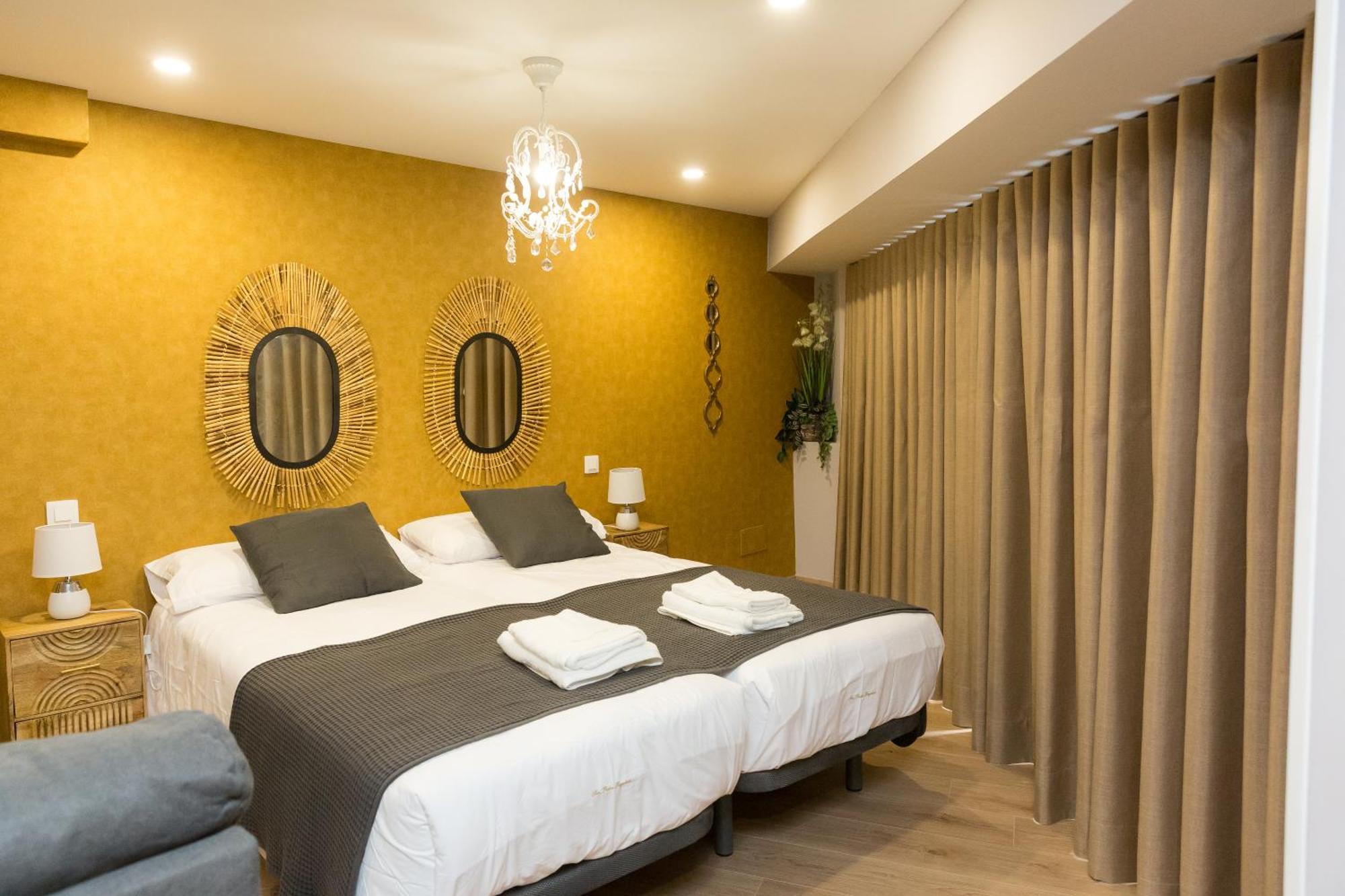 Apartamentos San Pedro Regalado Valladolid Exterior photo